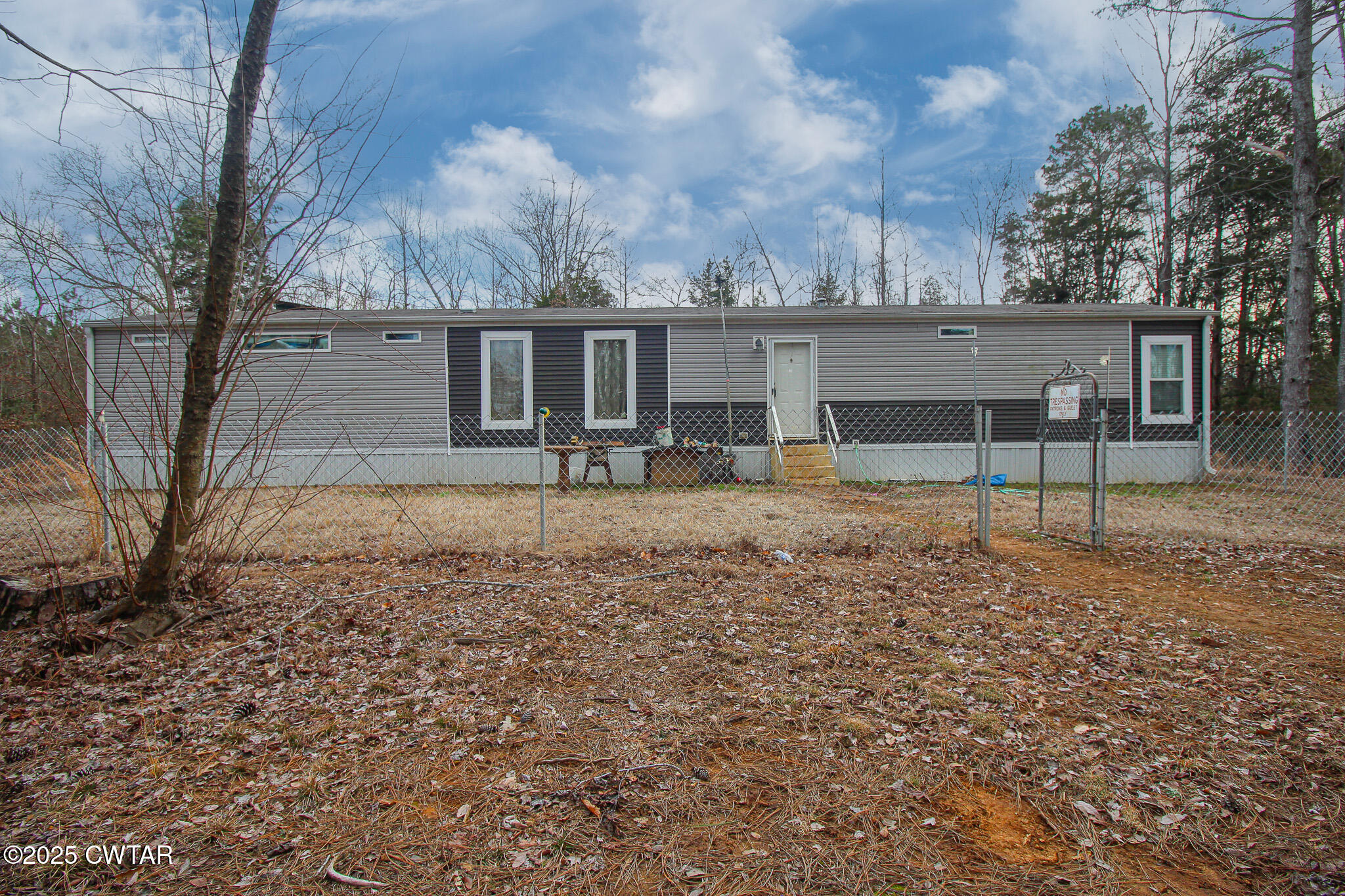 27660 Highway 70 East Property Photo 1