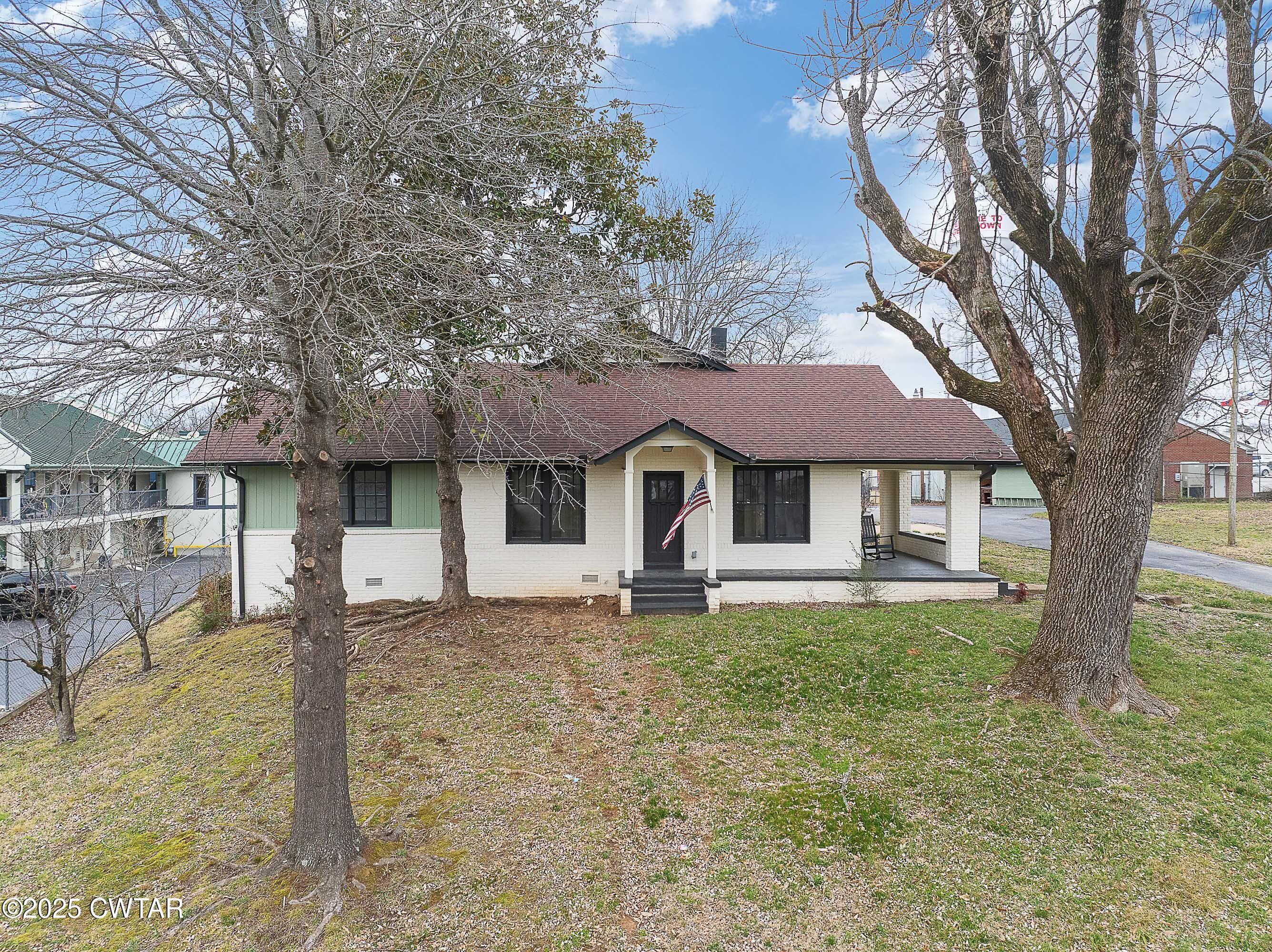 44 N Main Street Property Photo