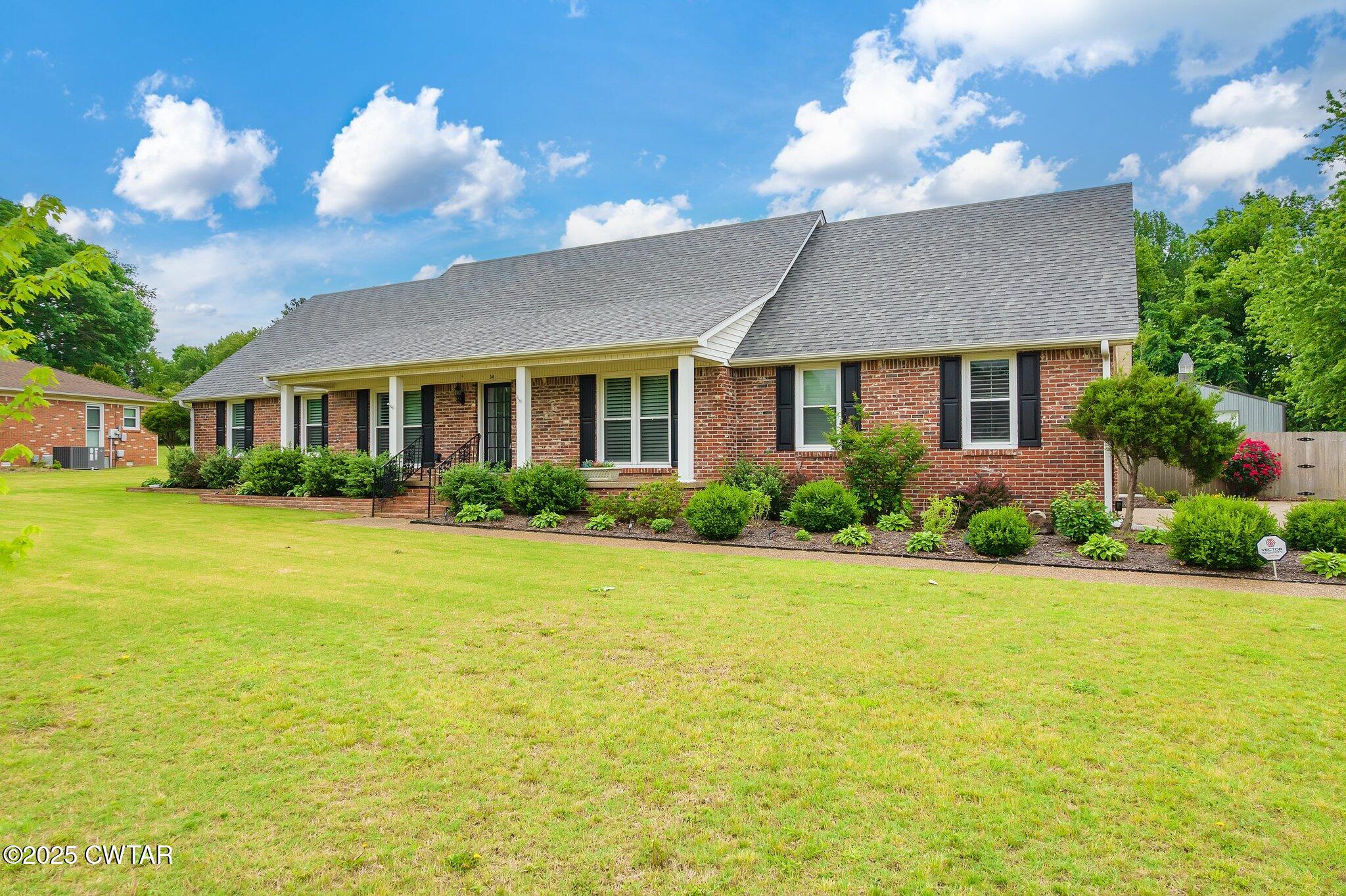 34 Grassland Drive Property Photo 1