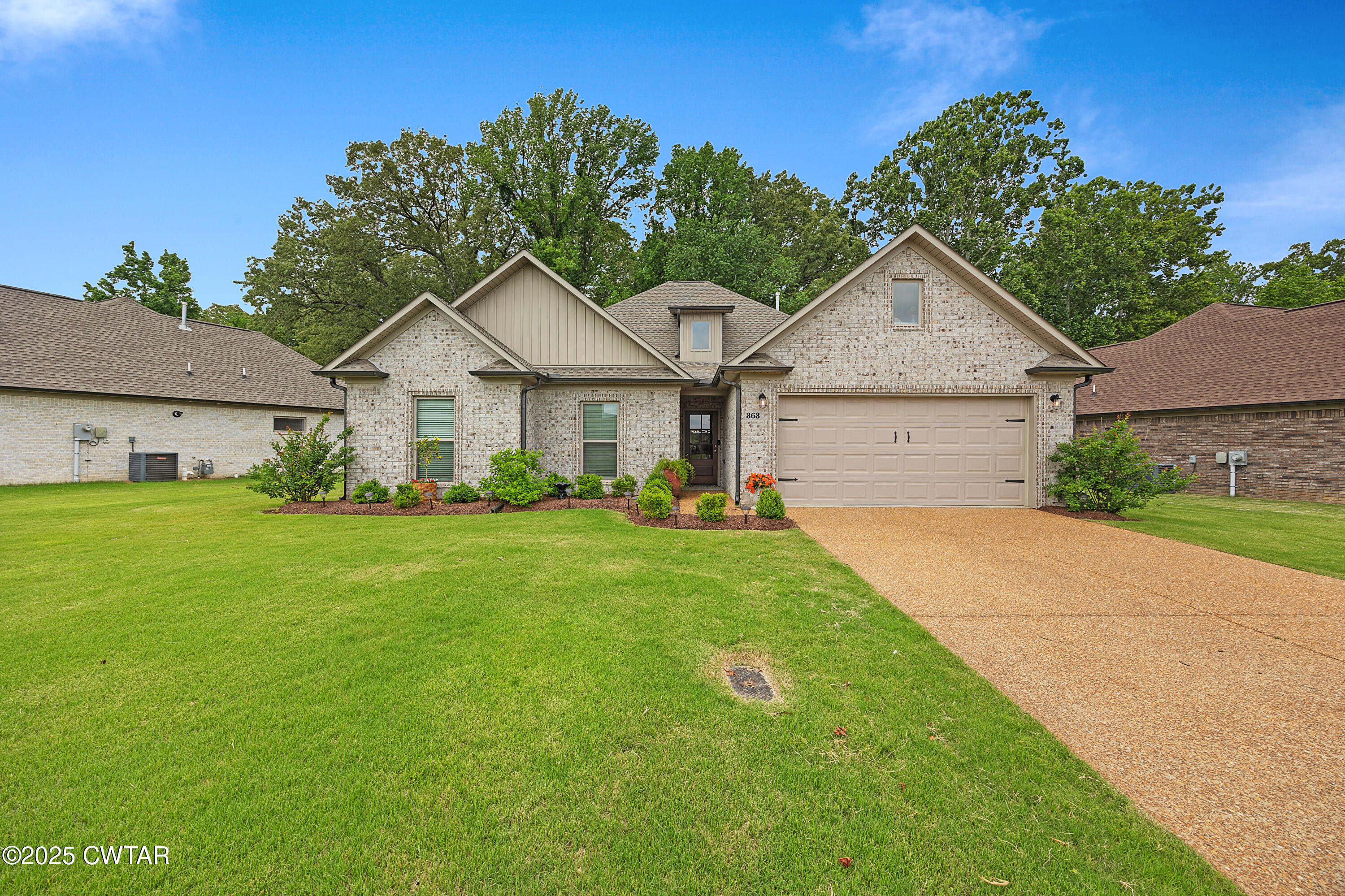 363 Copper Creek Drive Property Photo 1