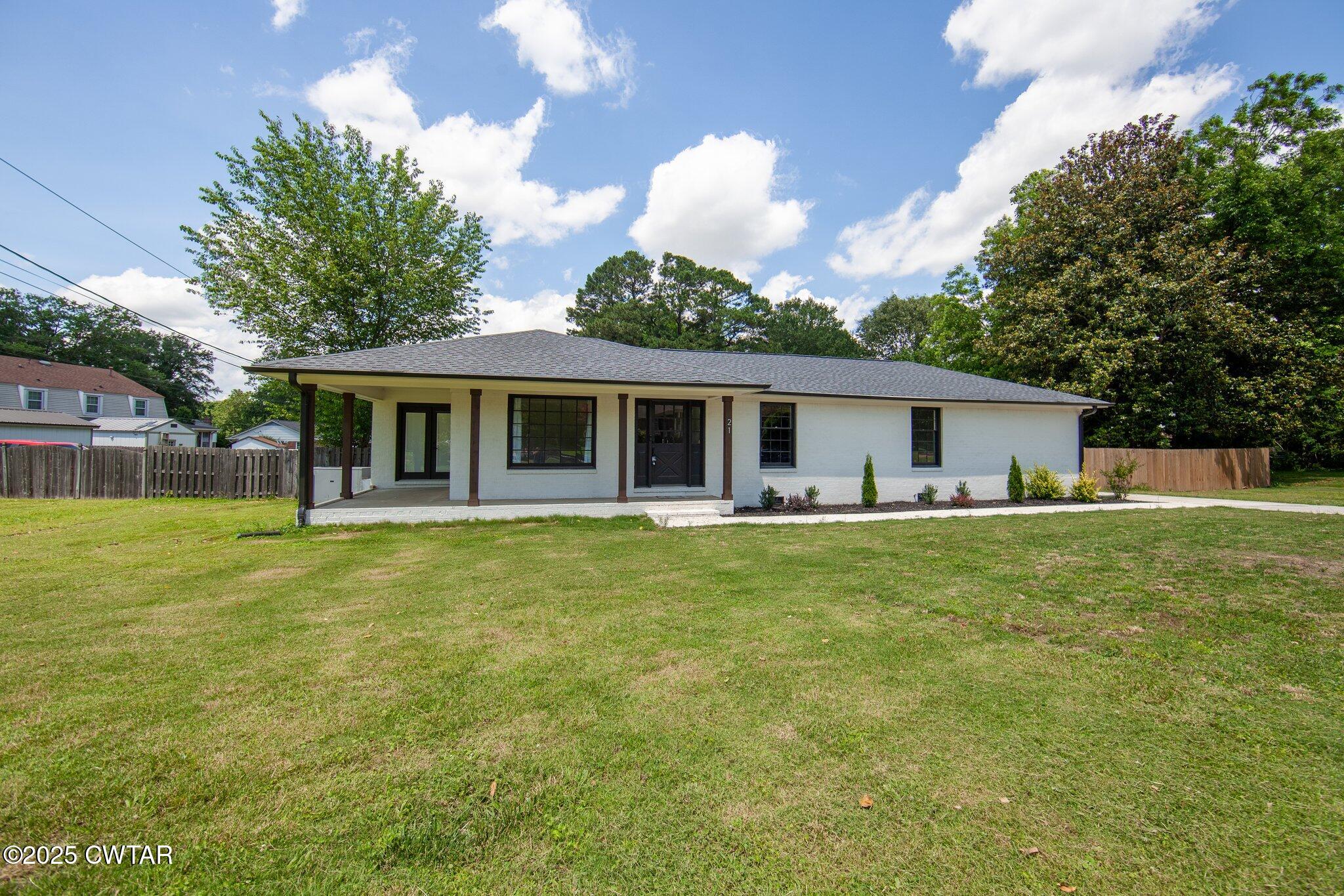 21 Ravens Rest Property Photo 1