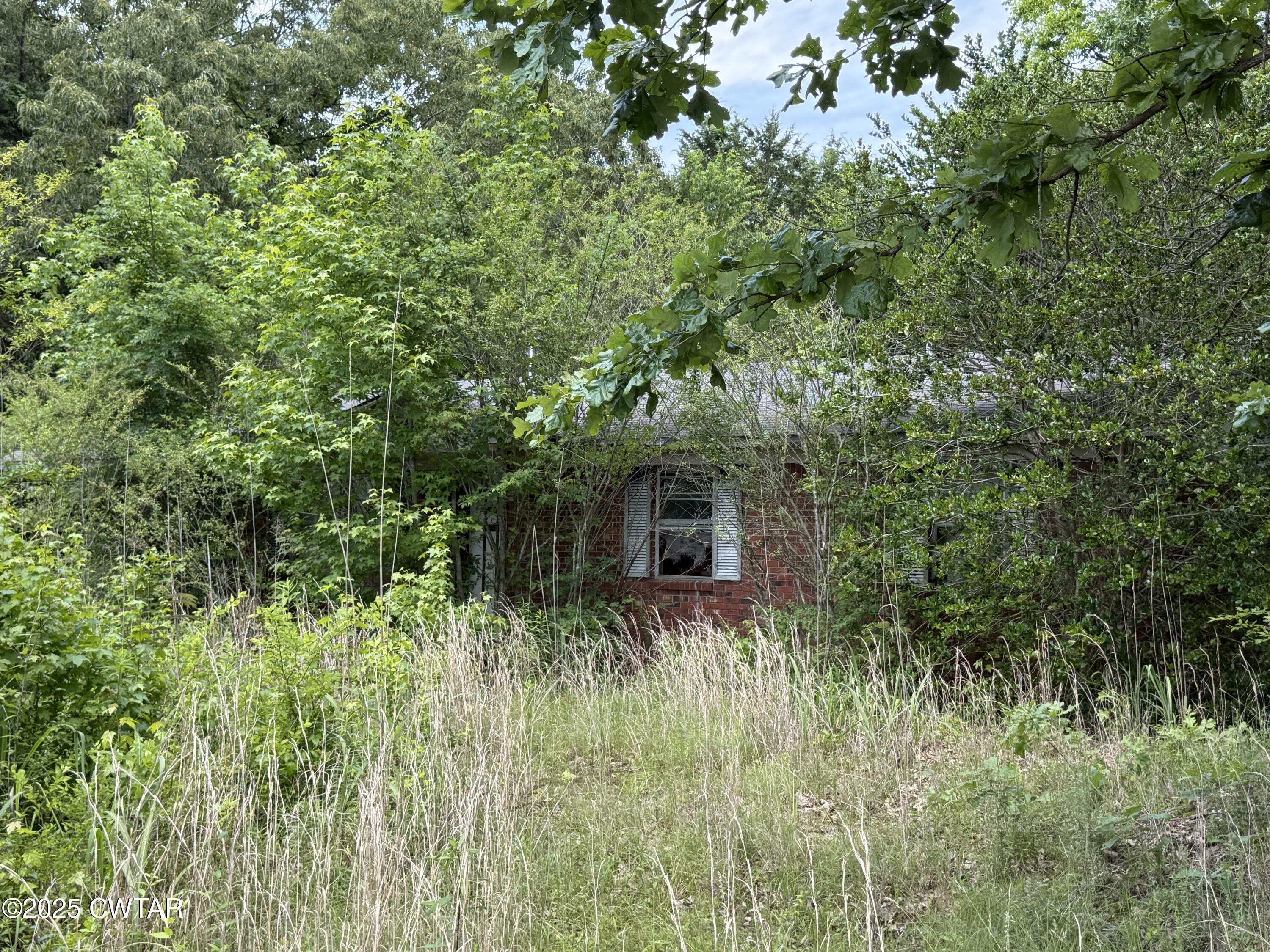 1427 Britton Lane Property Photo 1