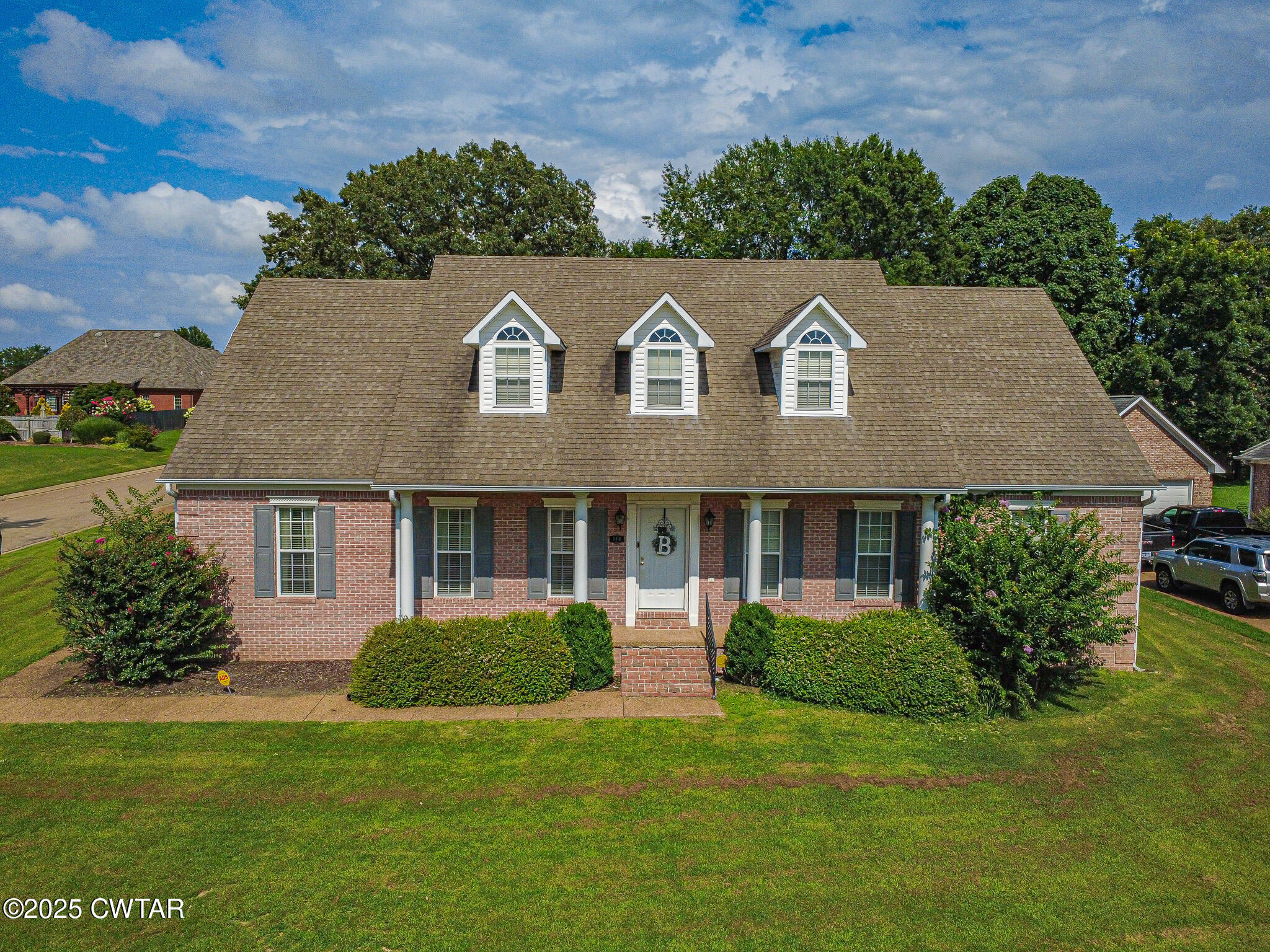 114 Larkwood Drive Property Photo 1