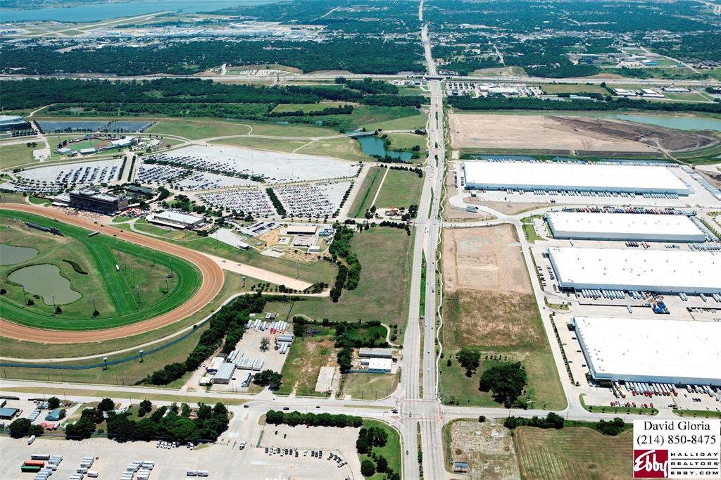 2578 N Belt Line Road Property Photo 4
