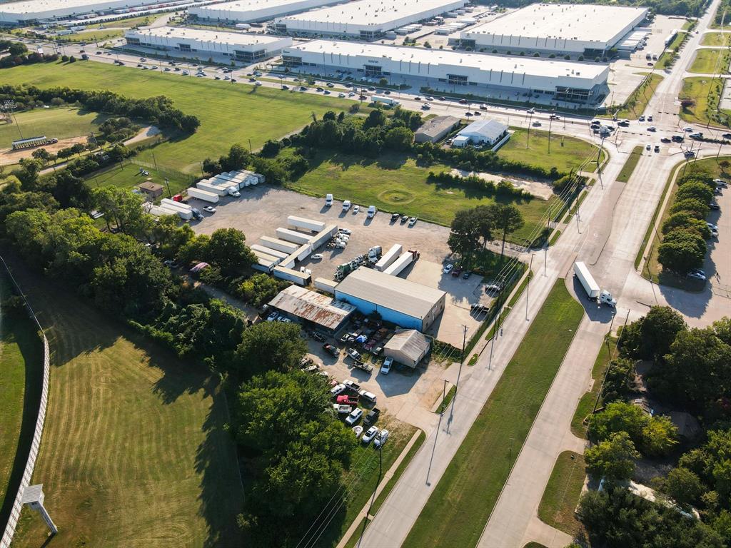2578 N Belt Line Road Property Photo 7