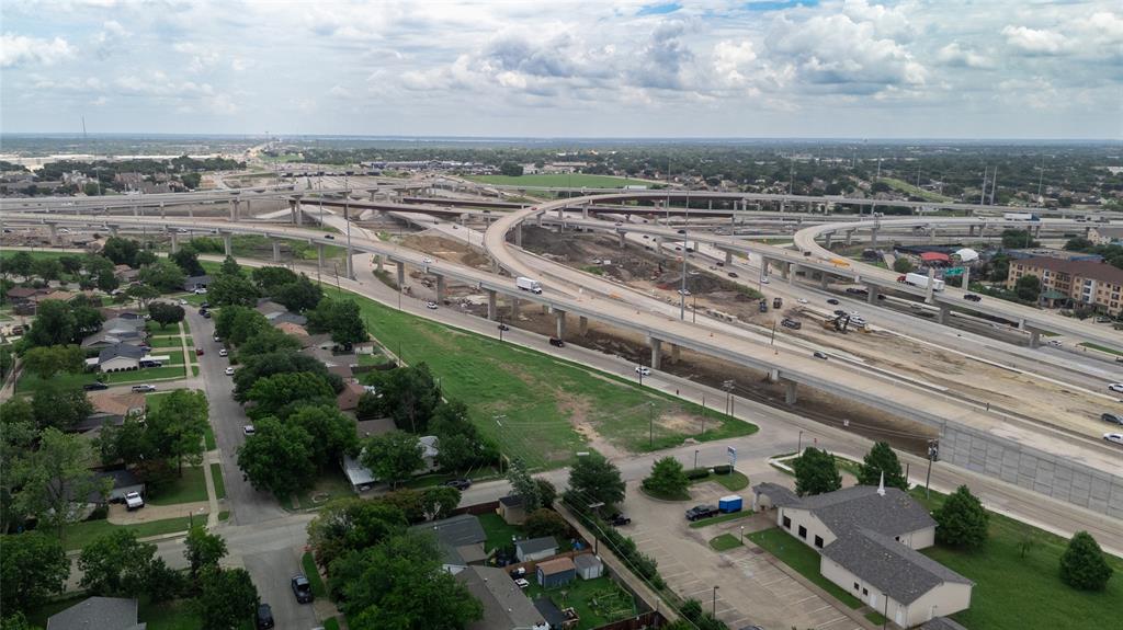 2390 Interstate 30 Property Photo 5