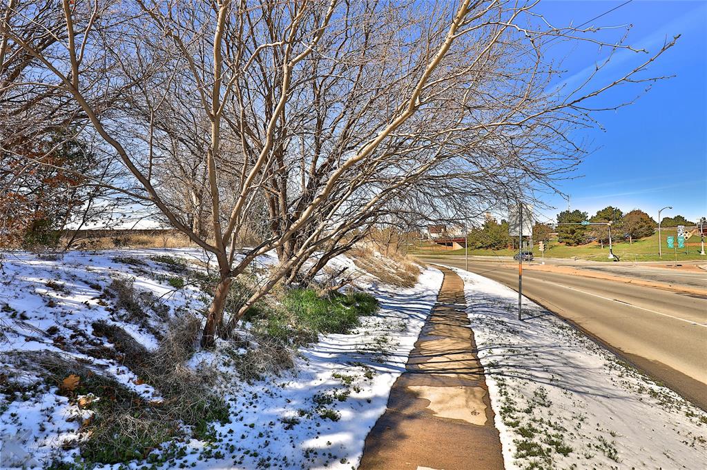 189 Locust Property Photo 13