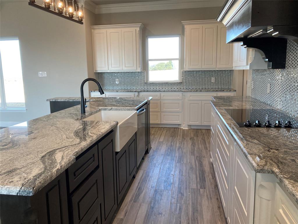 7081 Veal Station Property Photo 15