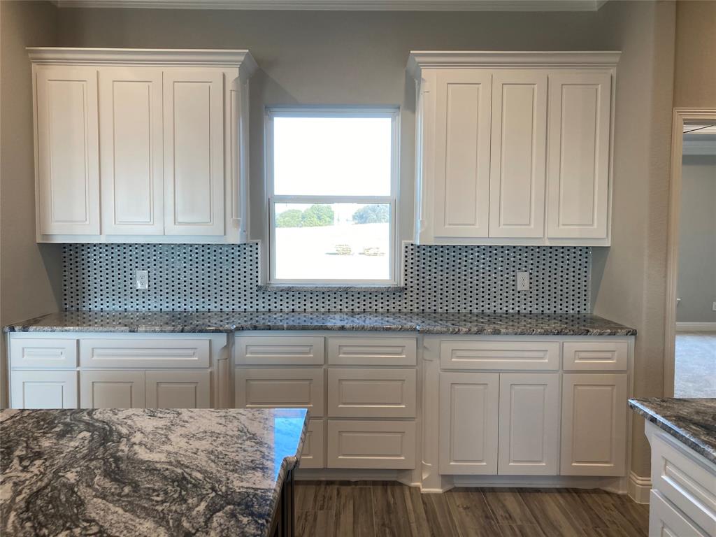 7081 Veal Station Property Photo 16
