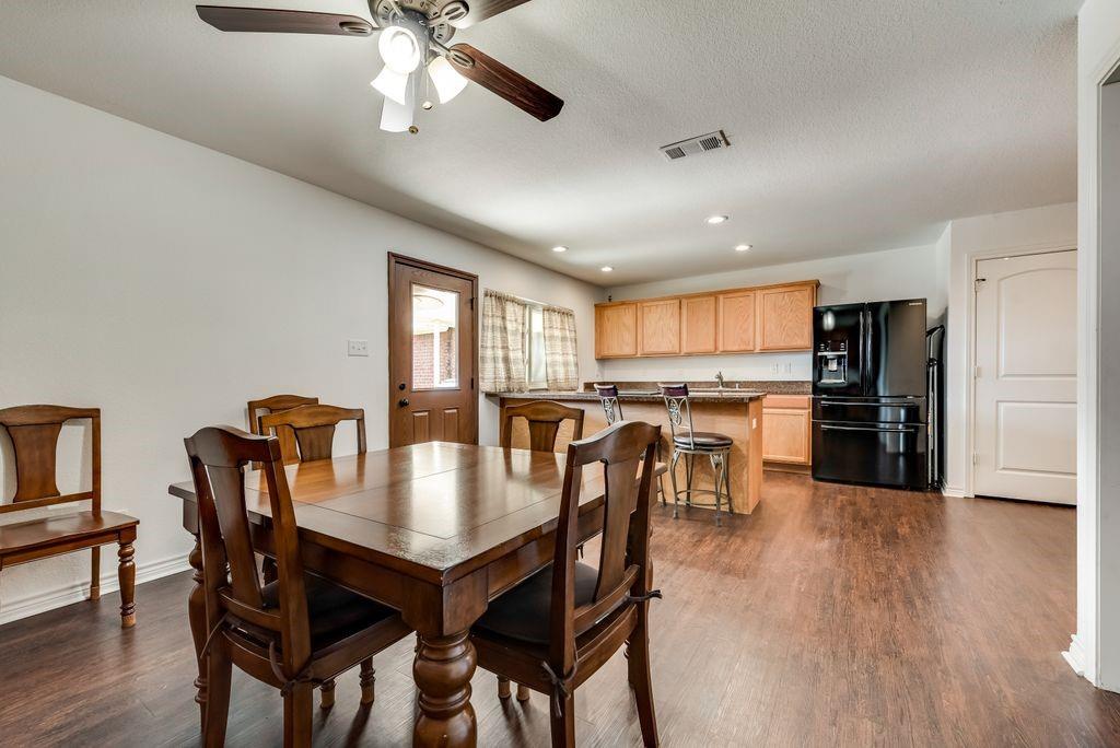 8302 Chesham Drive Property Photo 13