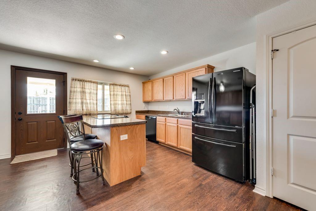 8302 Chesham Drive Property Photo 15