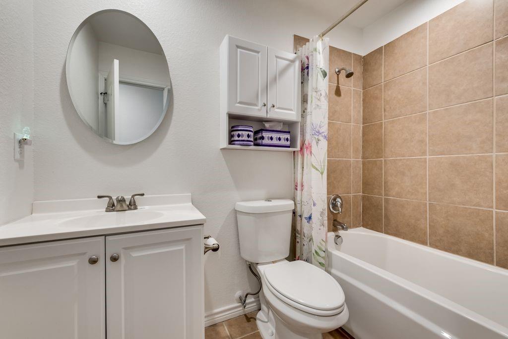 8302 Chesham Drive Property Photo 23
