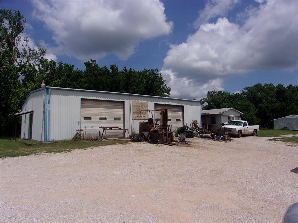3032 State Highway 59 Property Photo 1