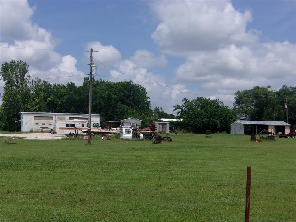 3032 State Highway 59 Property Photo 5