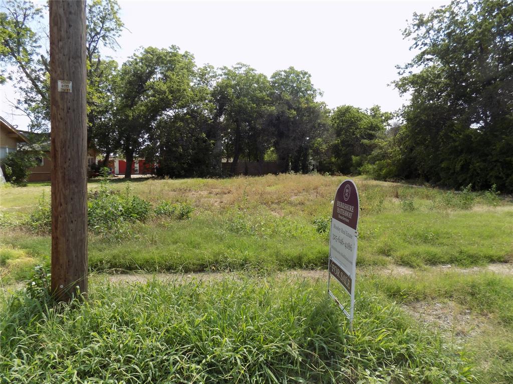 1309 1st Street Property Photo 3