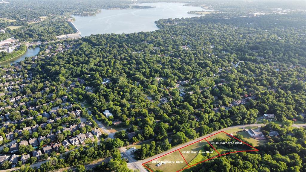 8040 Barbaree Boulevard Property Photo 2