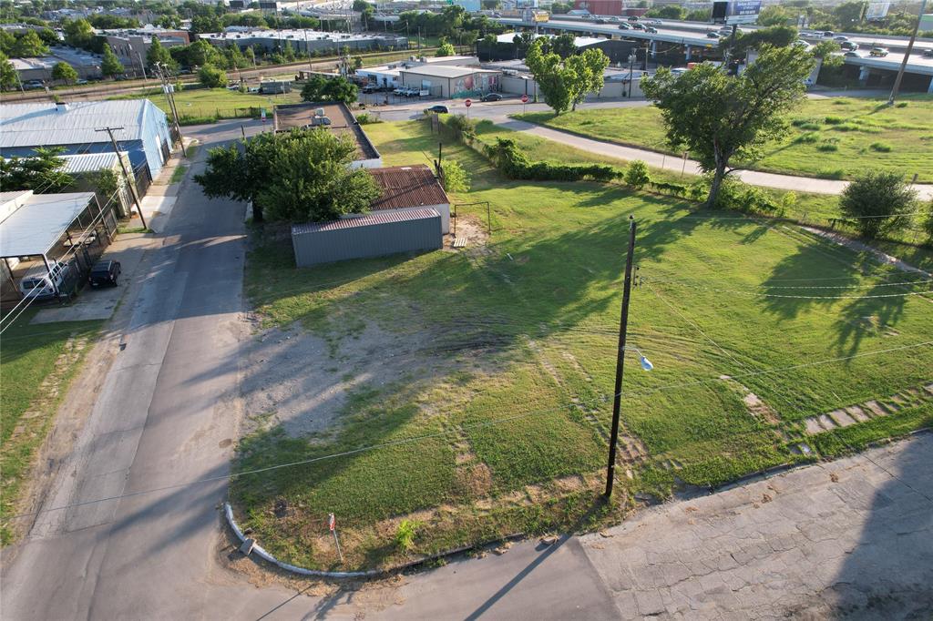 720 S Haskell Avenue Property Photo 22