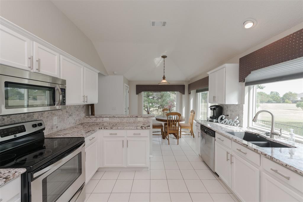 2209 Loon Lake Road Property Photo 4