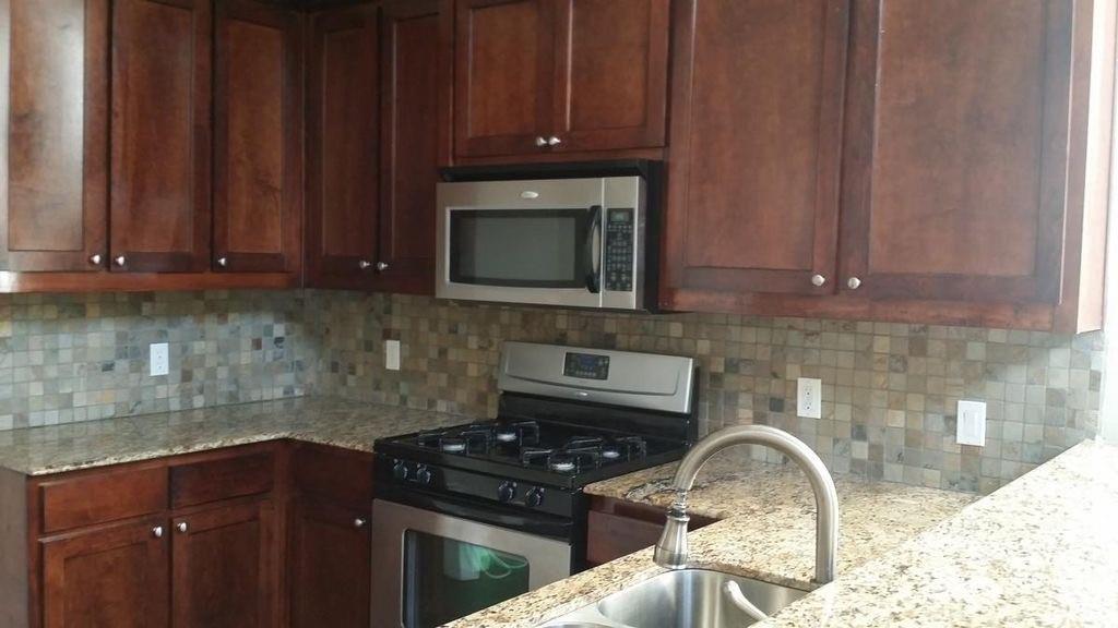 4728 Birchman Avenue Property Photo 3