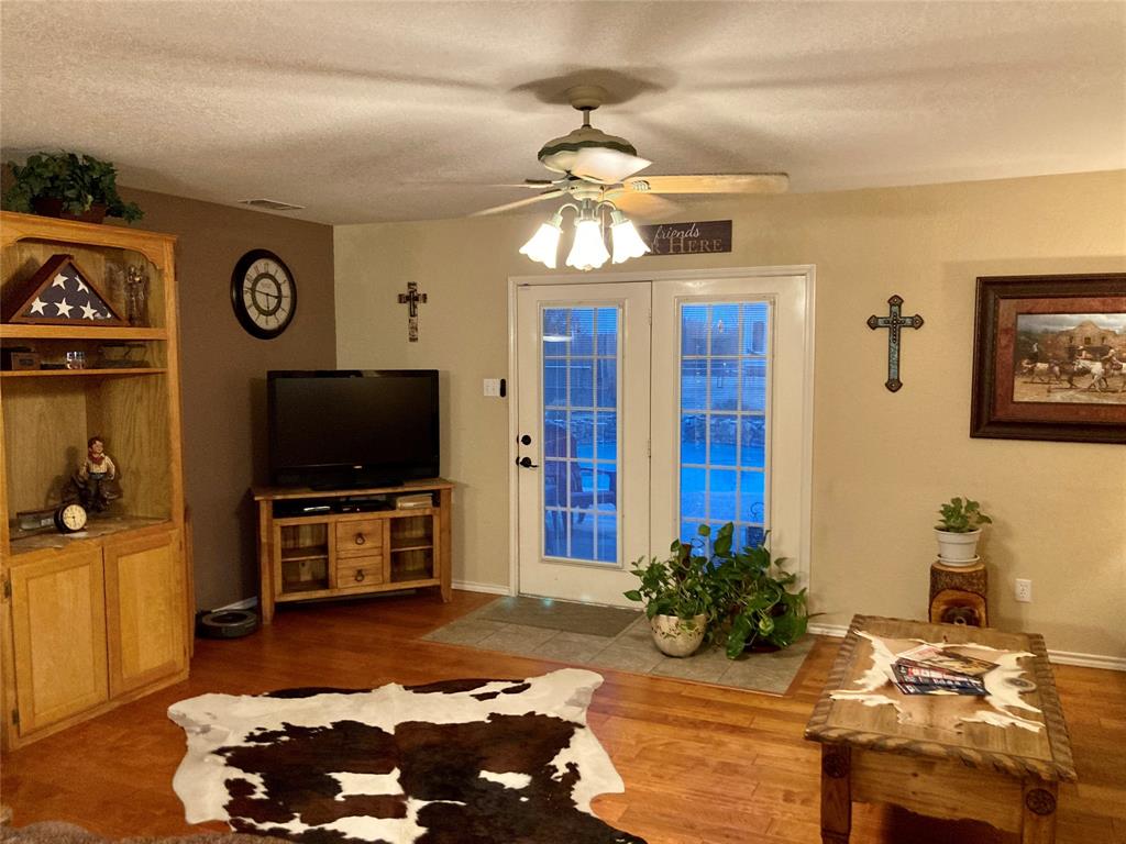 349 Horseshoe Drive Property Photo 5
