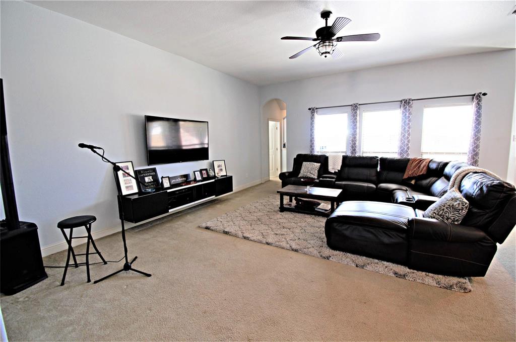 3702 Dogwood Road Property Photo 4