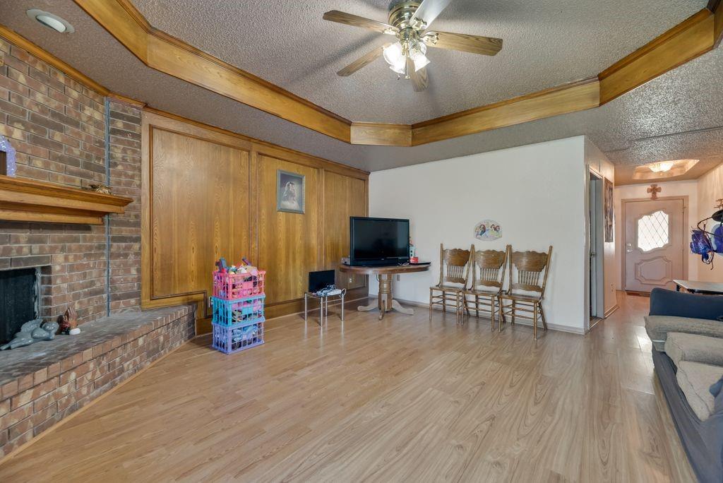 2505 Baylor Drive Property Photo 6