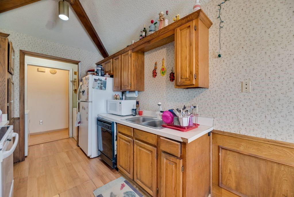 2505 Baylor Drive Property Photo 10