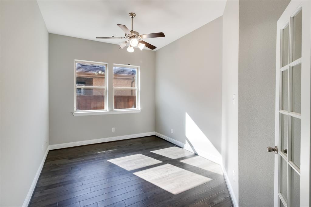 1414 White Squall Trail Property Photo 3