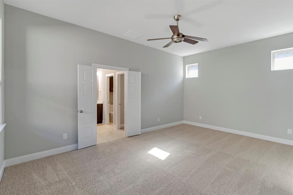 1414 White Squall Trail Property Photo 17