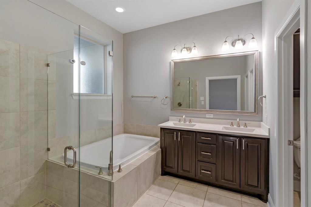 1414 White Squall Trail Property Photo 18