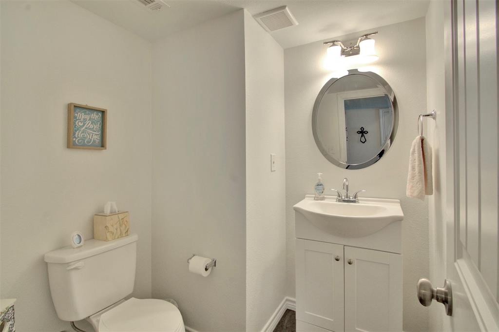 9459 Timberleaf Drive Property Photo 15