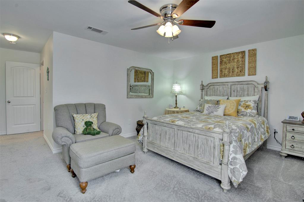 9459 Timberleaf Drive Property Photo 18