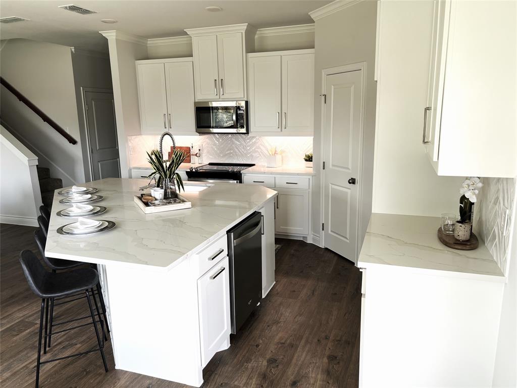 1028 Gannon Valley Trail Property Photo 7