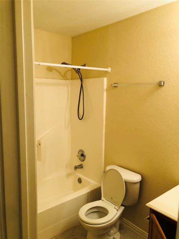 9605 Woodrow Wilson Drive Property Photo 20
