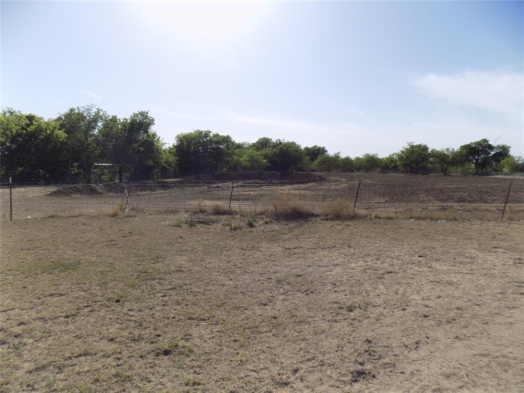 1503 Wallis Property Photo 9