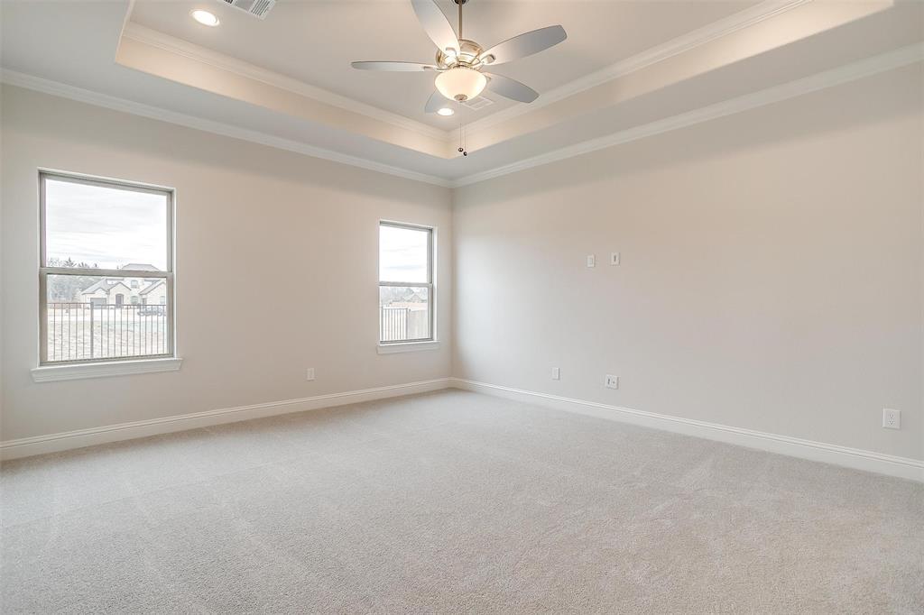 822 Summer Grove Property Photo 17