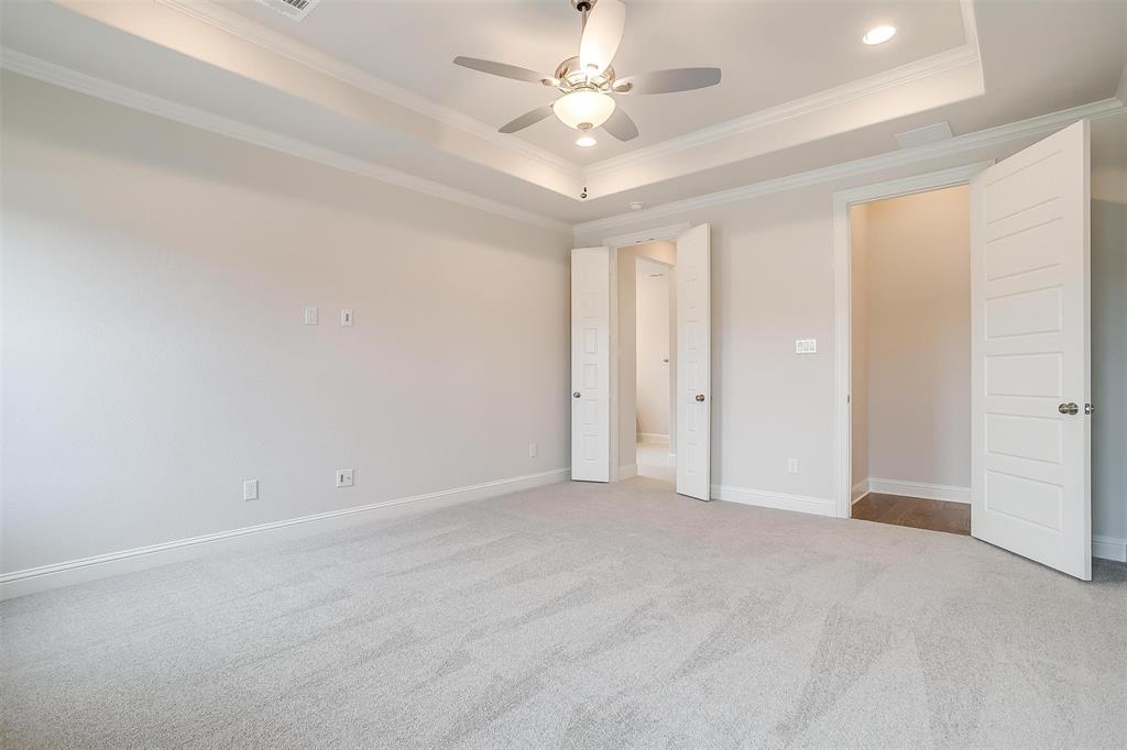 822 Summer Grove Property Photo 18