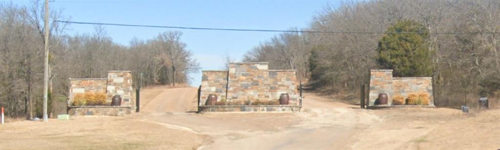 122 Oakmont Drive Property Photo 1