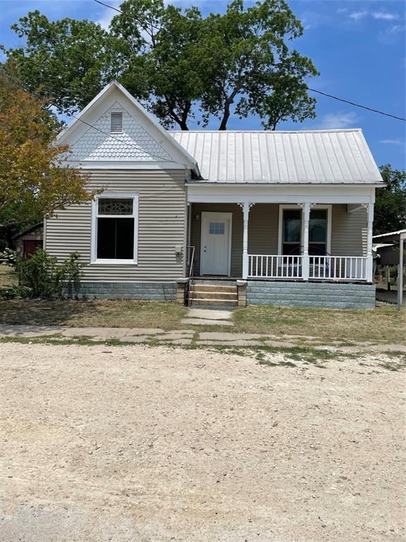 314 Live Oak Property Photo 1