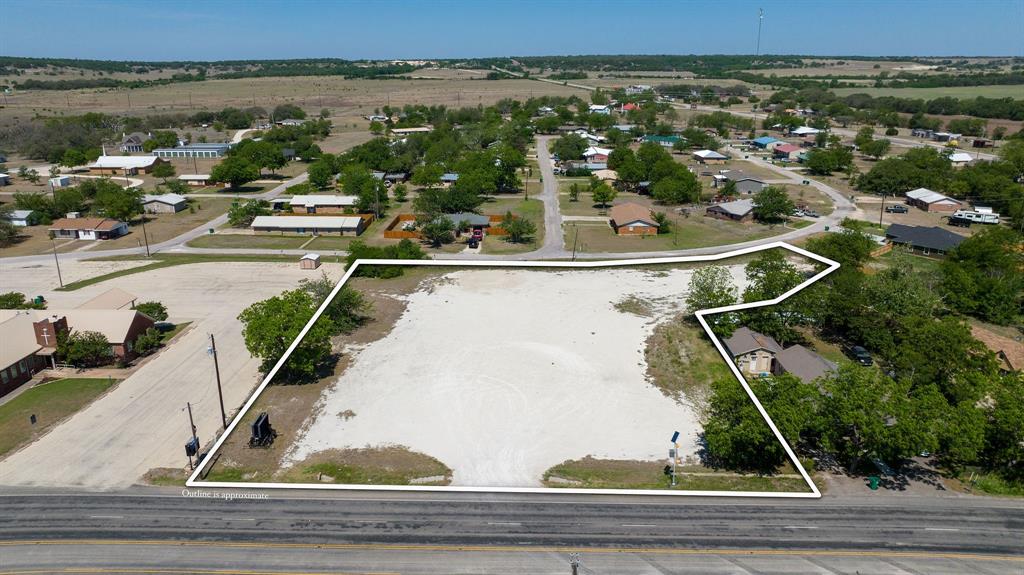 283 N Us Hwy 281 Property Photo 2