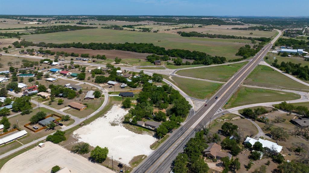 283 N Us Hwy 281 Property Photo 7