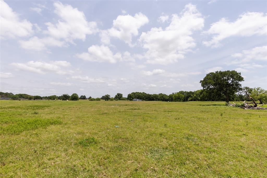 1001 S Highway 377 Property Photo 9