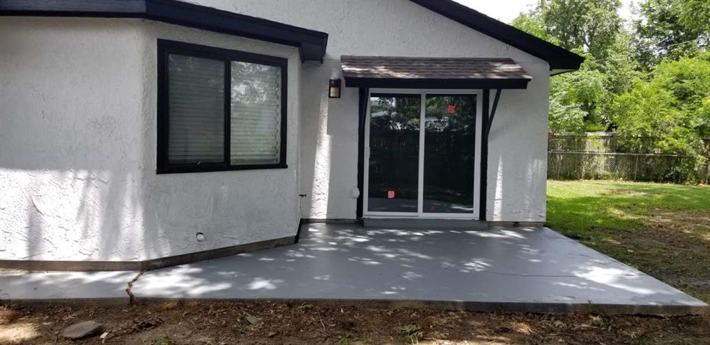 1404 Colonnade Drive Property Photo 3