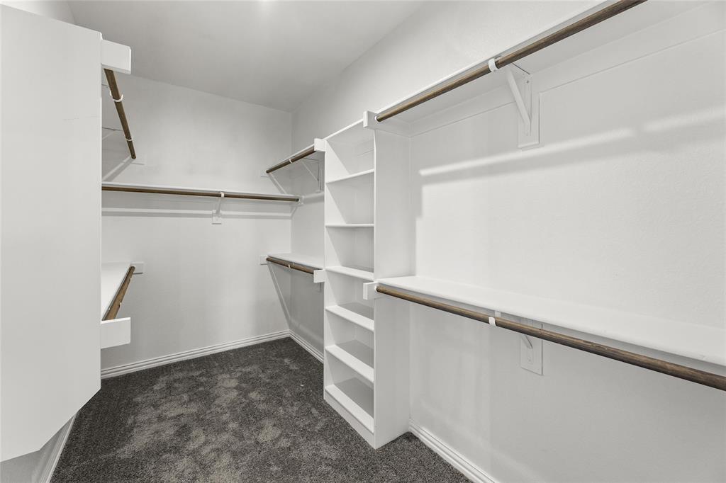 320 Cheyenne Mountain Drive Property Photo 21