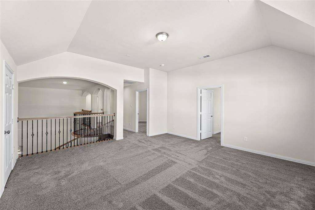 320 Cheyenne Mountain Drive Property Photo 23