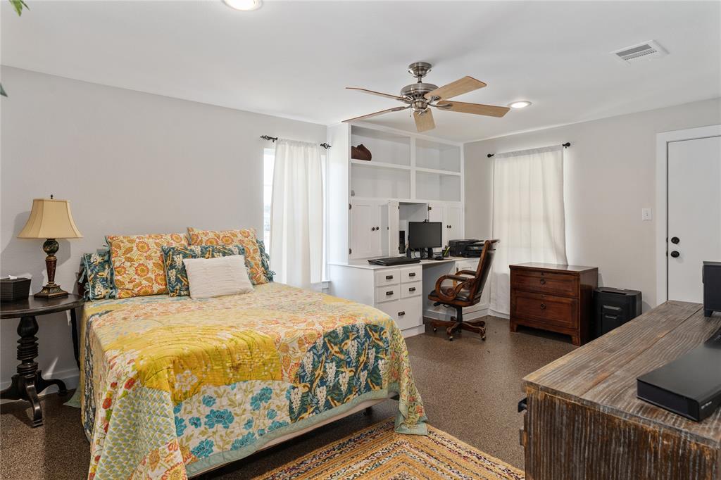12301 N Holland Street Property Photo 25