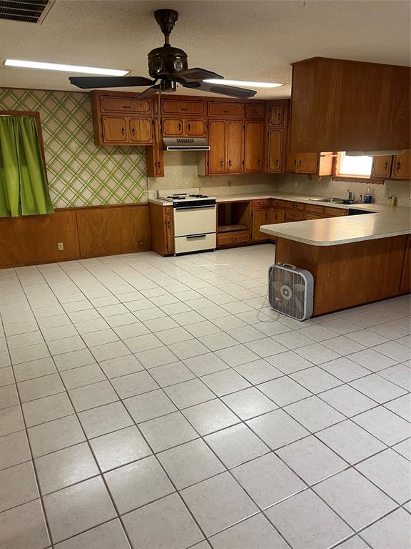 3433 Highway 81 Property Photo 11
