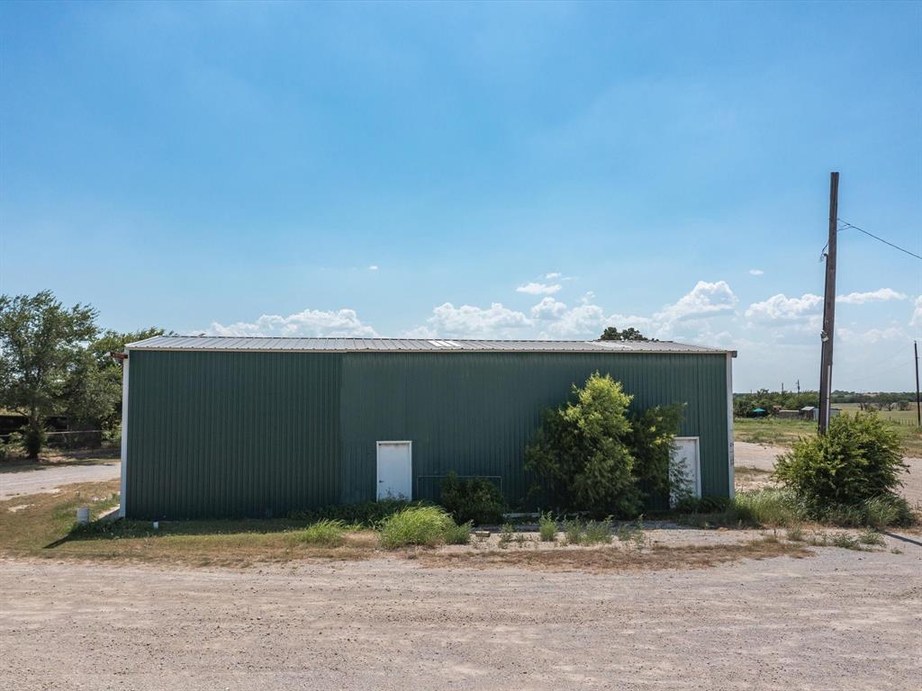 3433 Highway 81 Property Photo 20