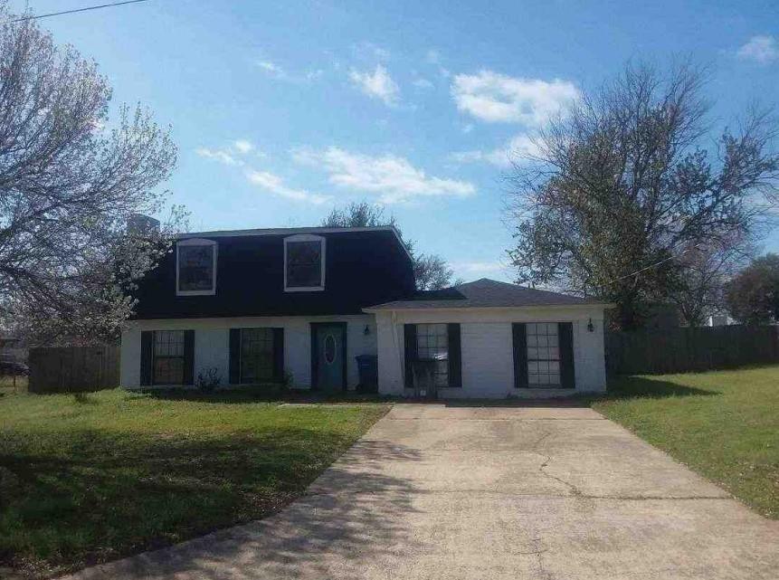 312 Alexander Road Property Photo