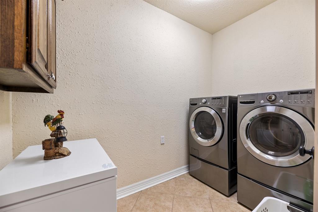 7400 S F.m. 779 Property Photo 29